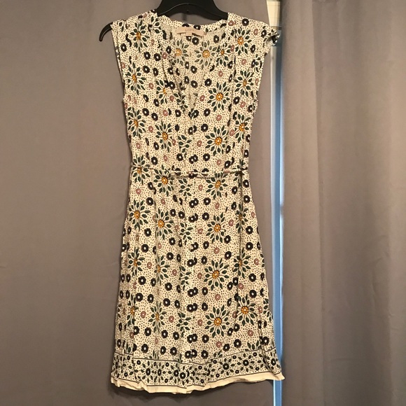 LOFT Dresses & Skirts - Ann Taylor Loft Dress, S